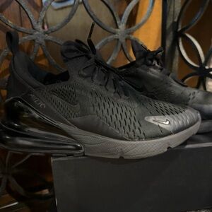 Nike Air Max 270 Triple Black Sneakers